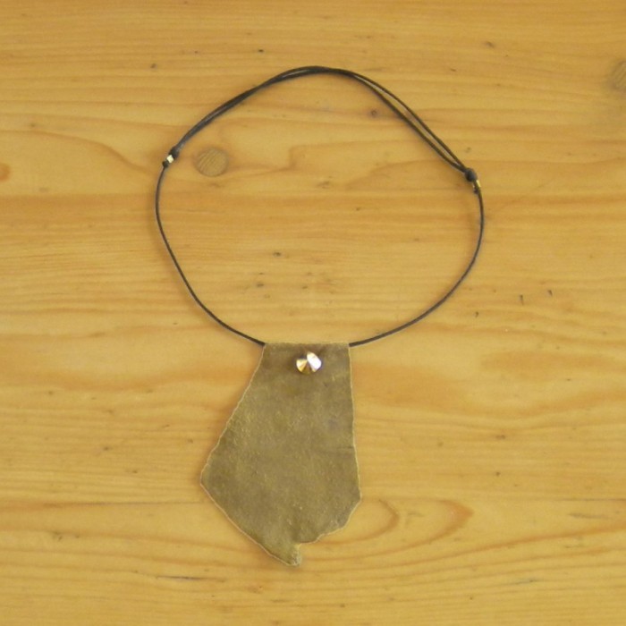 Khaki suede necklace