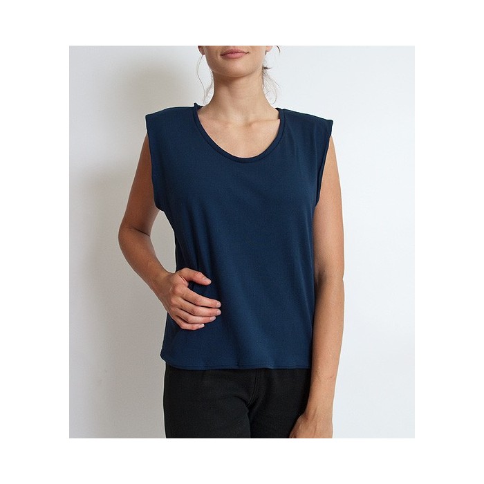 Shoulder pad top