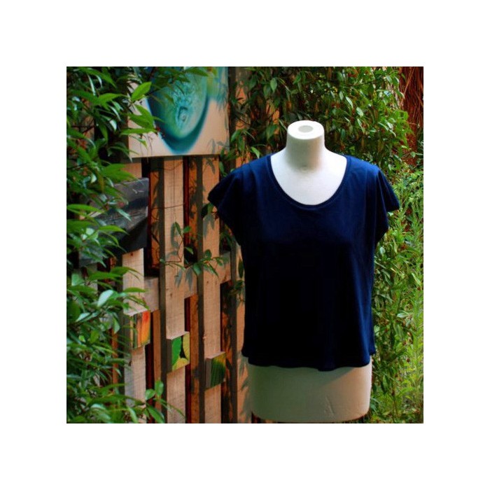Folded shoulder top