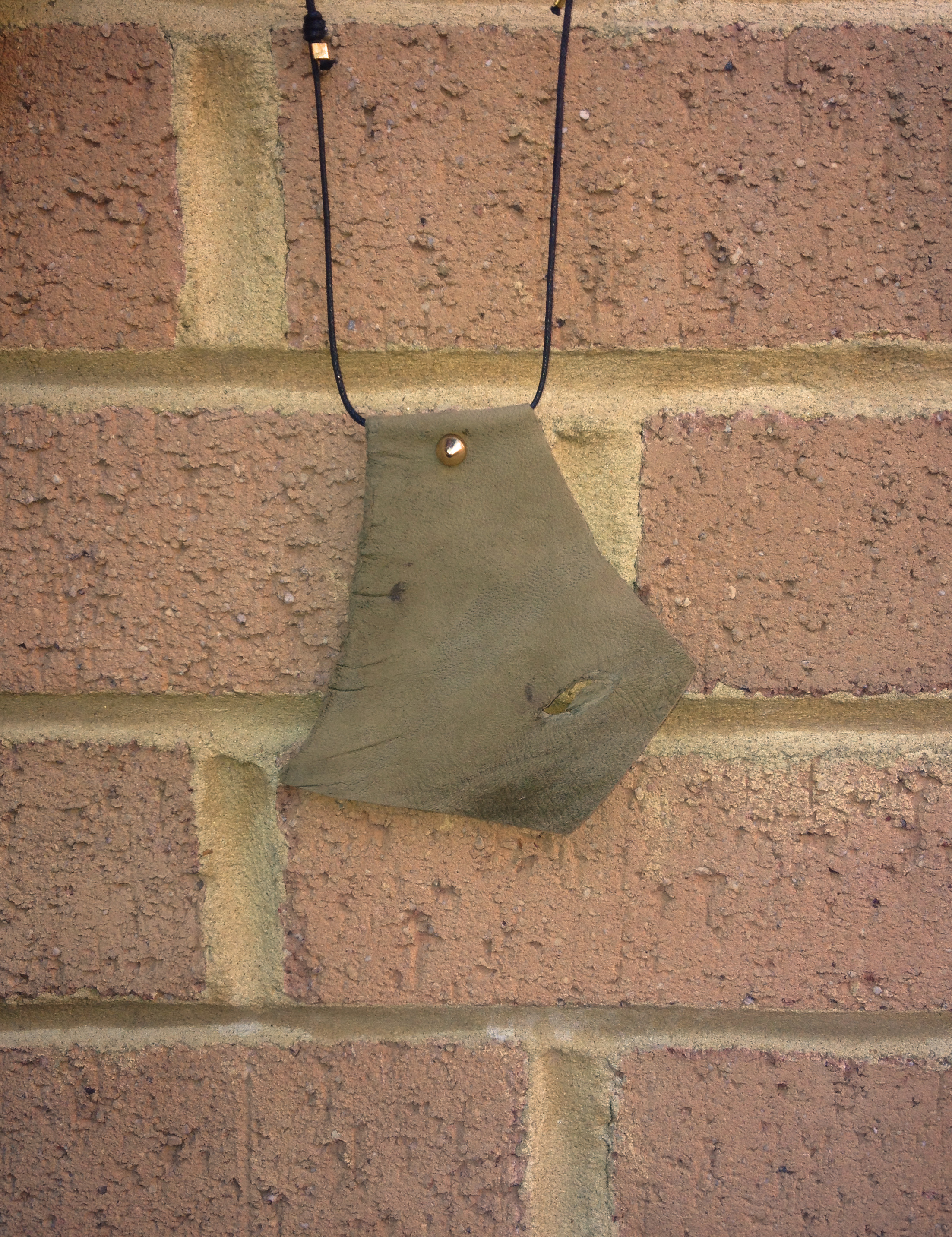  Khaki suede necklace