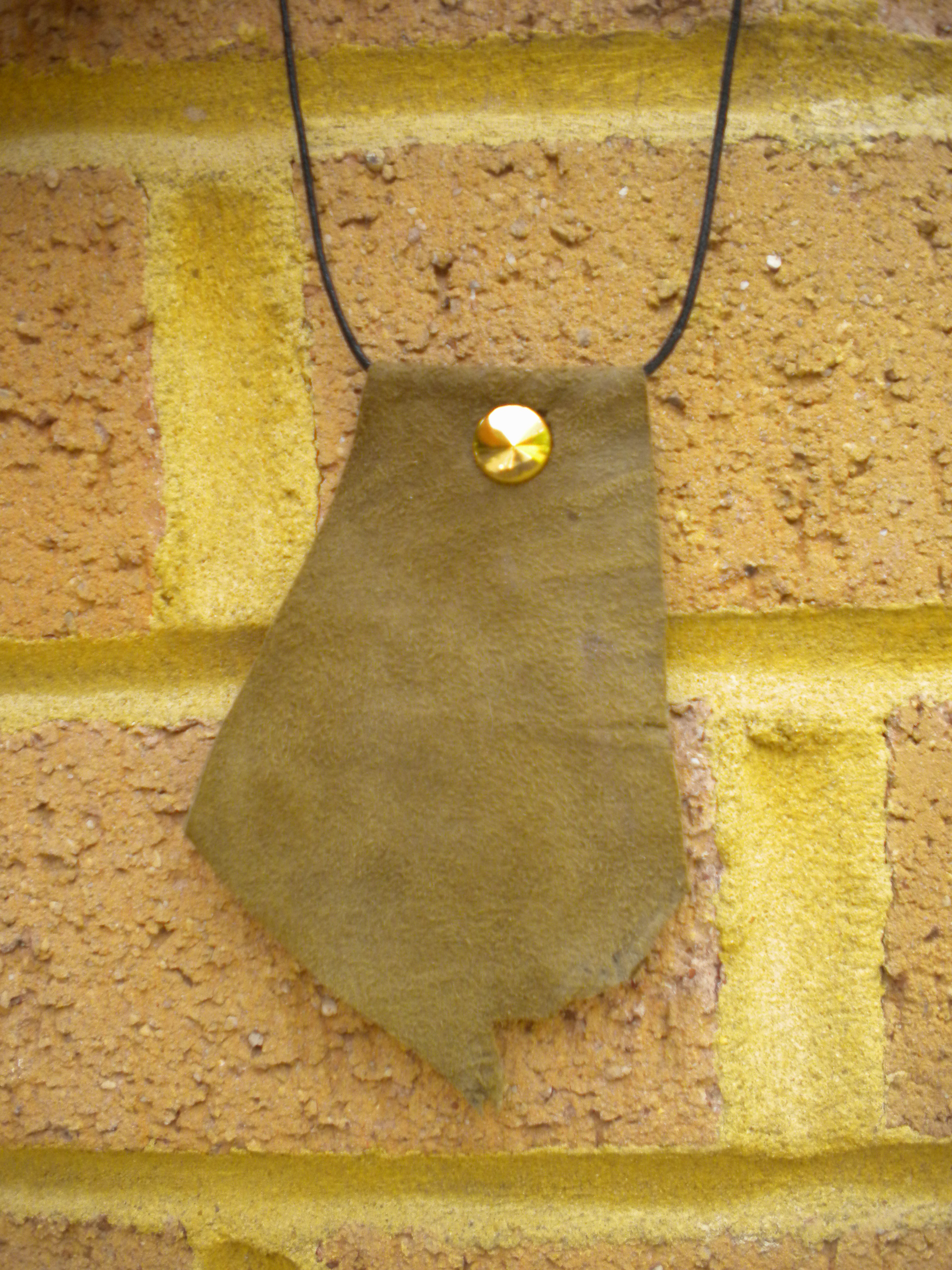  Khaki suede necklace