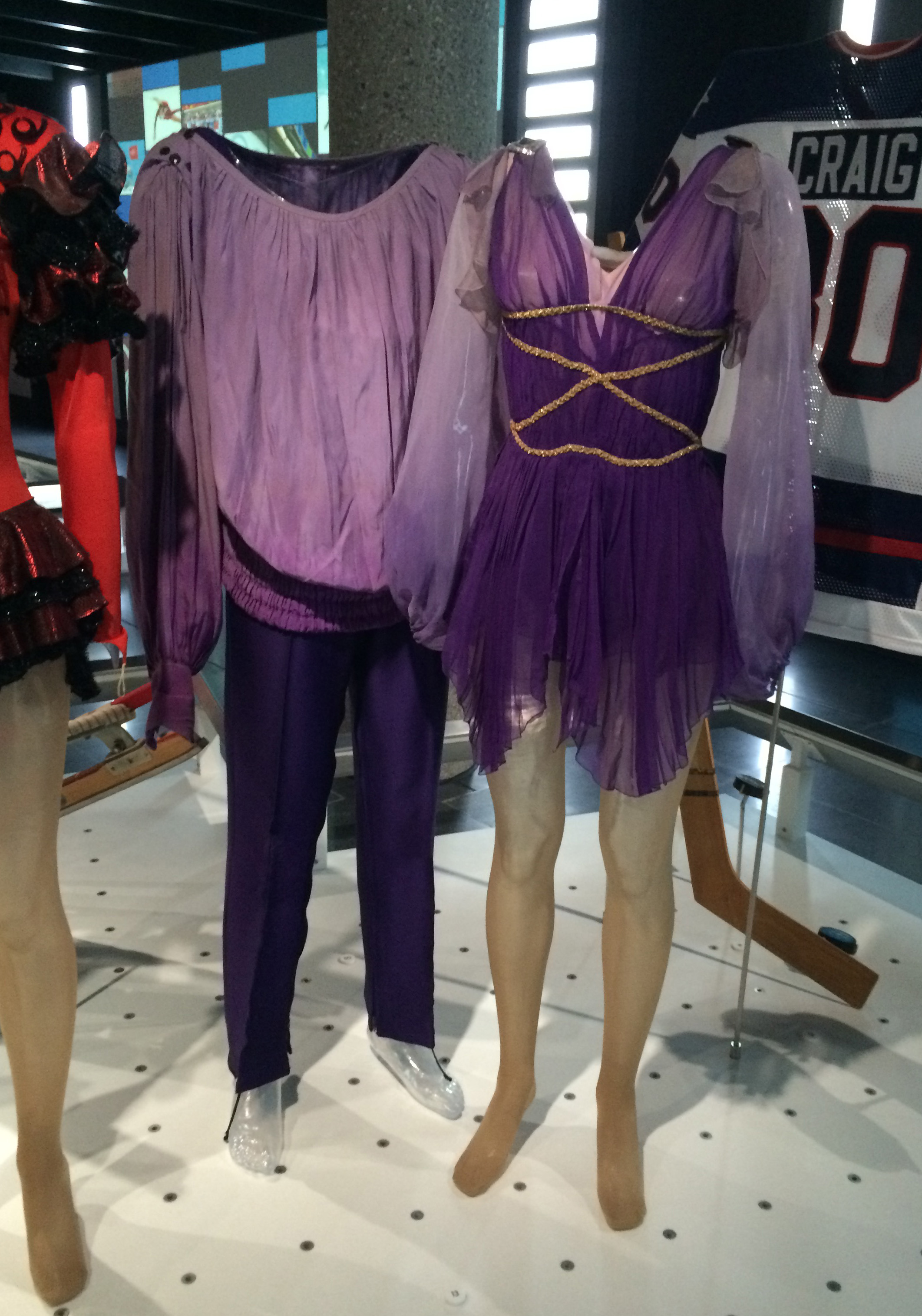  Costumes de Christopher Dean et Jayne Torvill, patinage artistique, Sarajevo 1984