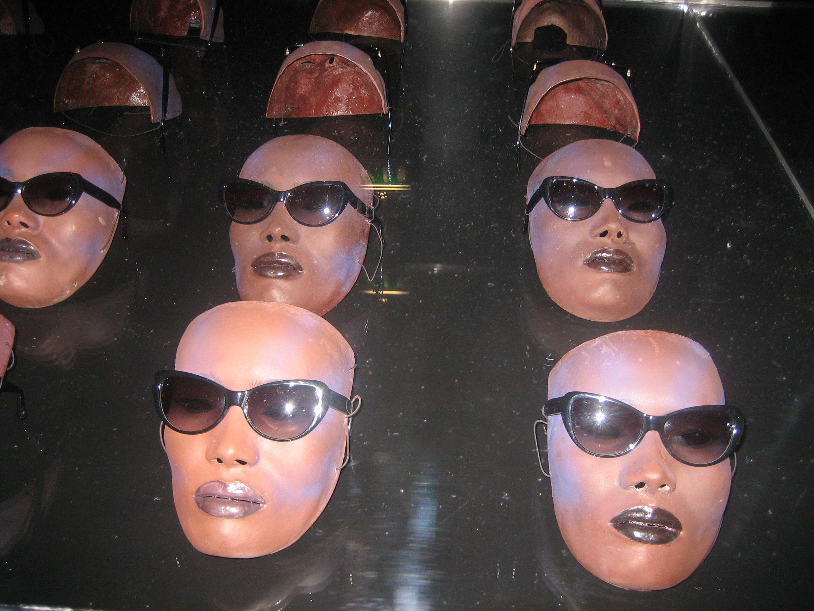  Masques Grace Jones