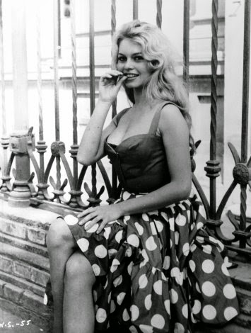 robe brigitte bardot