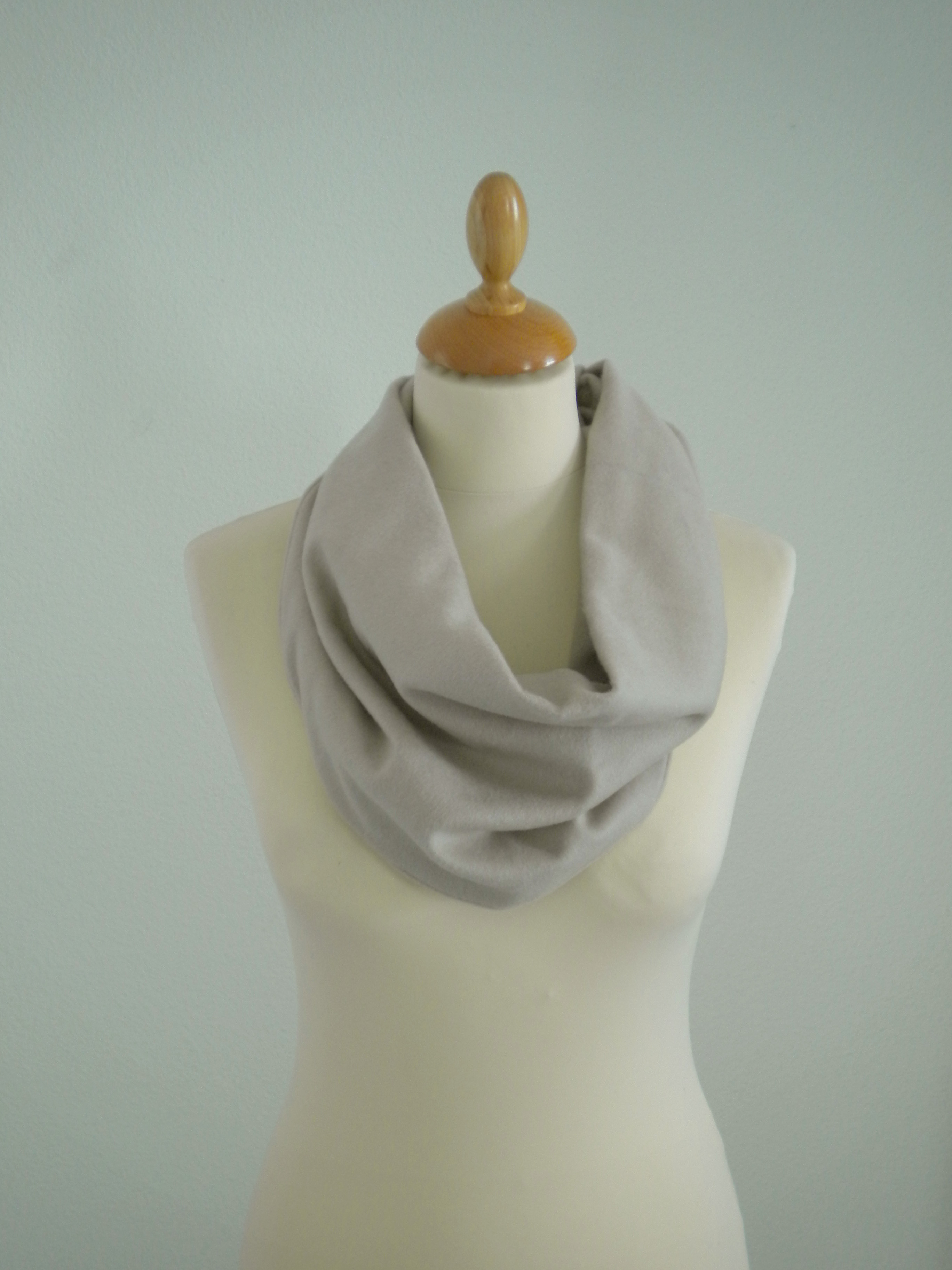 Snood beige en cachemire